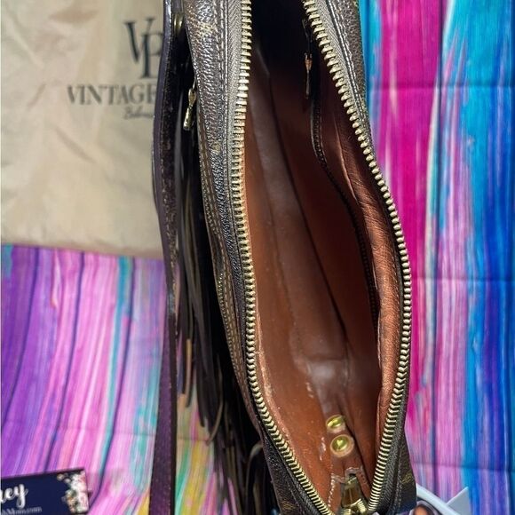 🔷️Louis Vuitton Vintage Boho Bag w/ Fringe - Picture 9 of 12